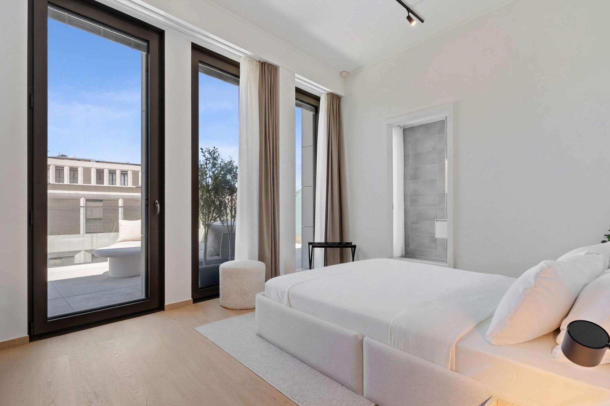 Voya Residence Zenit Royal - Luxury Apart Hotel Rooftop Views & Concierge ลักเซมเบิร์ก ภายนอก รูปภาพ